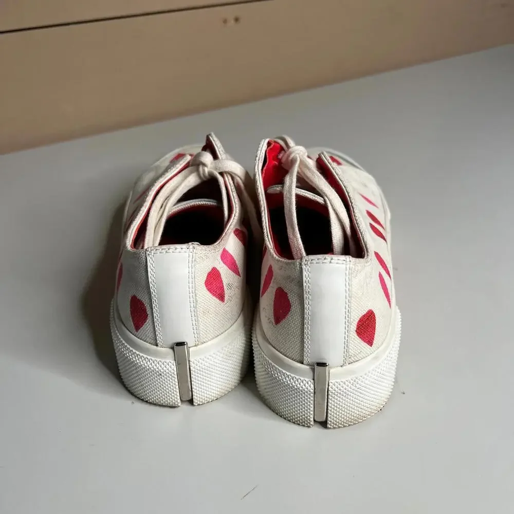 Alexander McQueen alexander mcqueen
